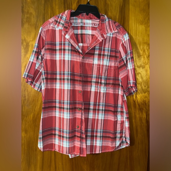 Men’s Mossimo Supply Co. button up tshirt - Picture 1 of 3